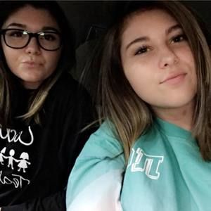 Meet your Posher, Eva